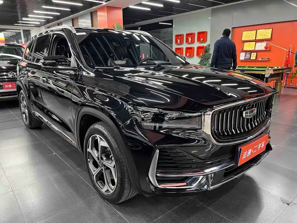Geely Xingyue L — фото 3