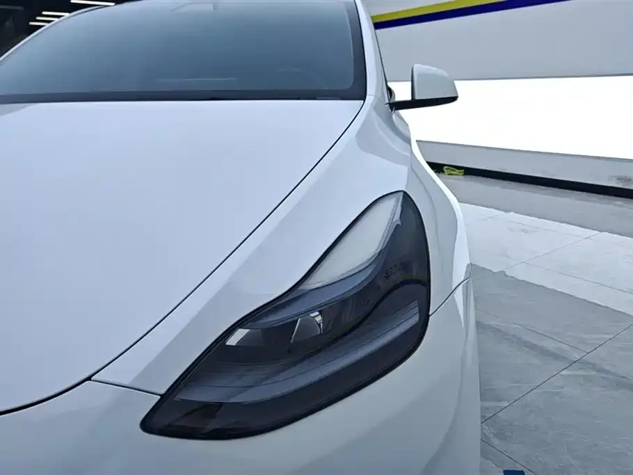 Tesla Model Y 2022 из CN, фото 5