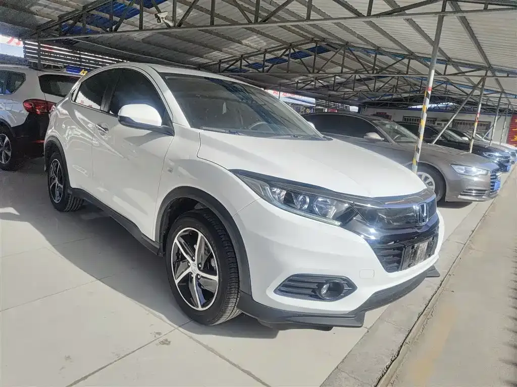 Honda Vezel 2022 из CN, фото 8