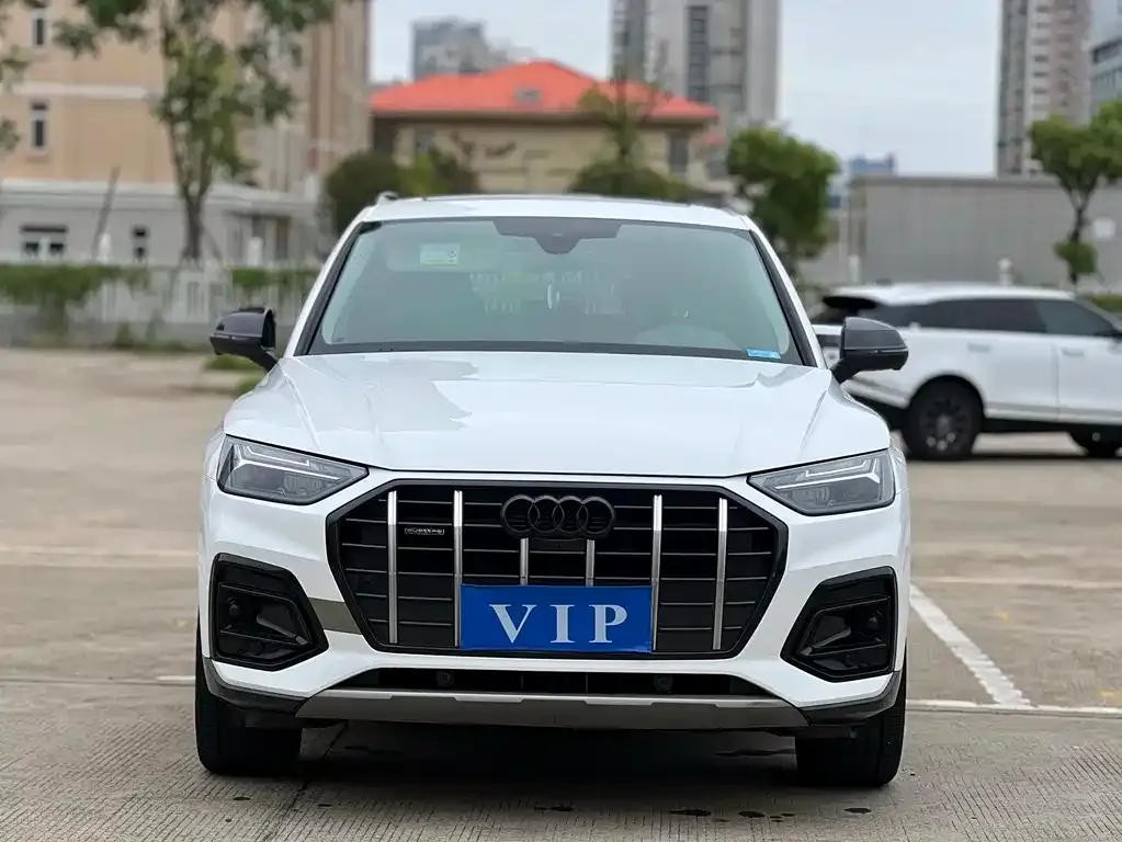 Audi Q5L 2021 из CN, фото 6