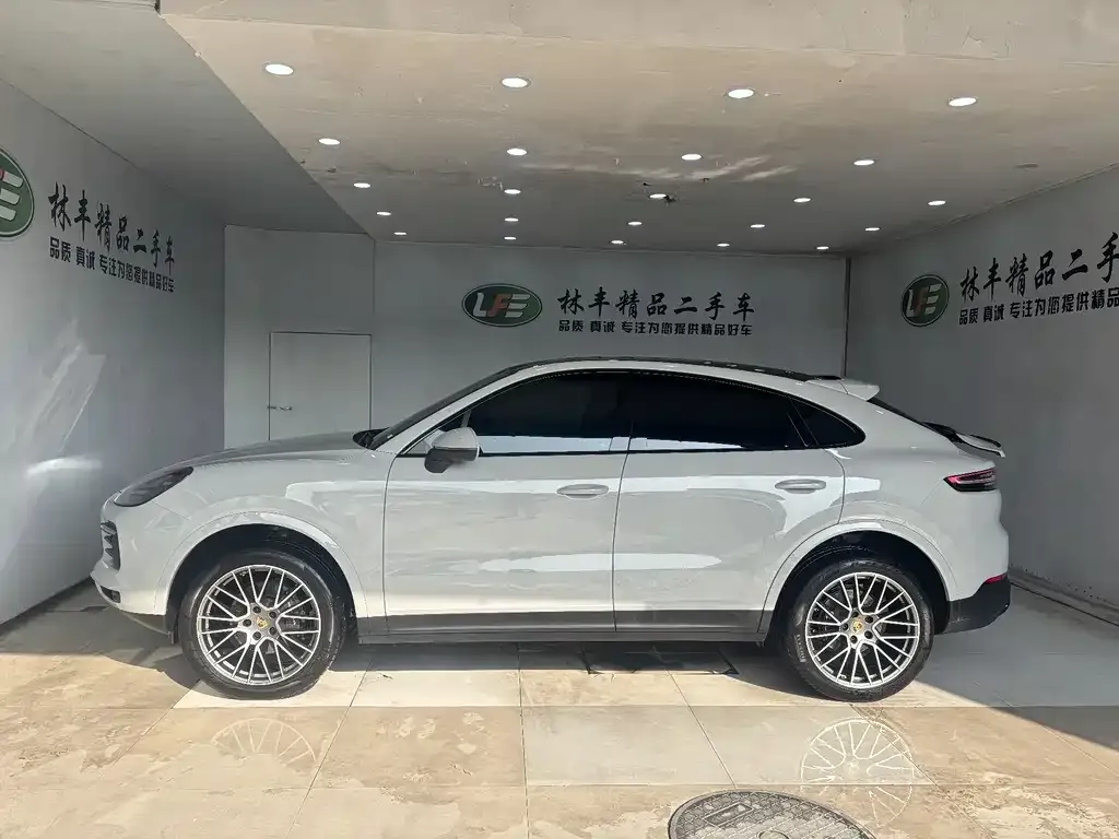 Porsche Cayenne 2023 из CN, фото 8