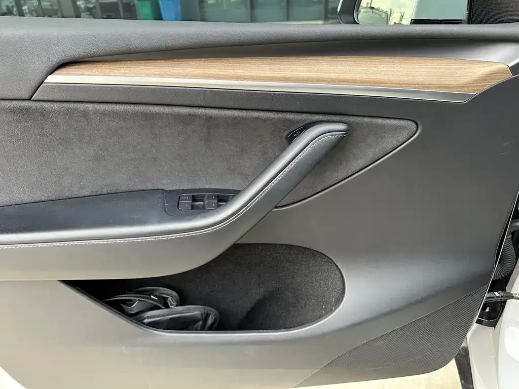 Tesla Model Y 2022 из CN, фото 7