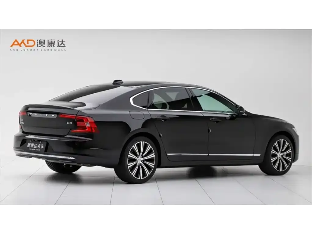 Volvo S90 2025 из CN, фото 10