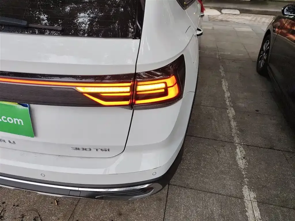 Volkswagen Tharu 2024 из CN, фото 8