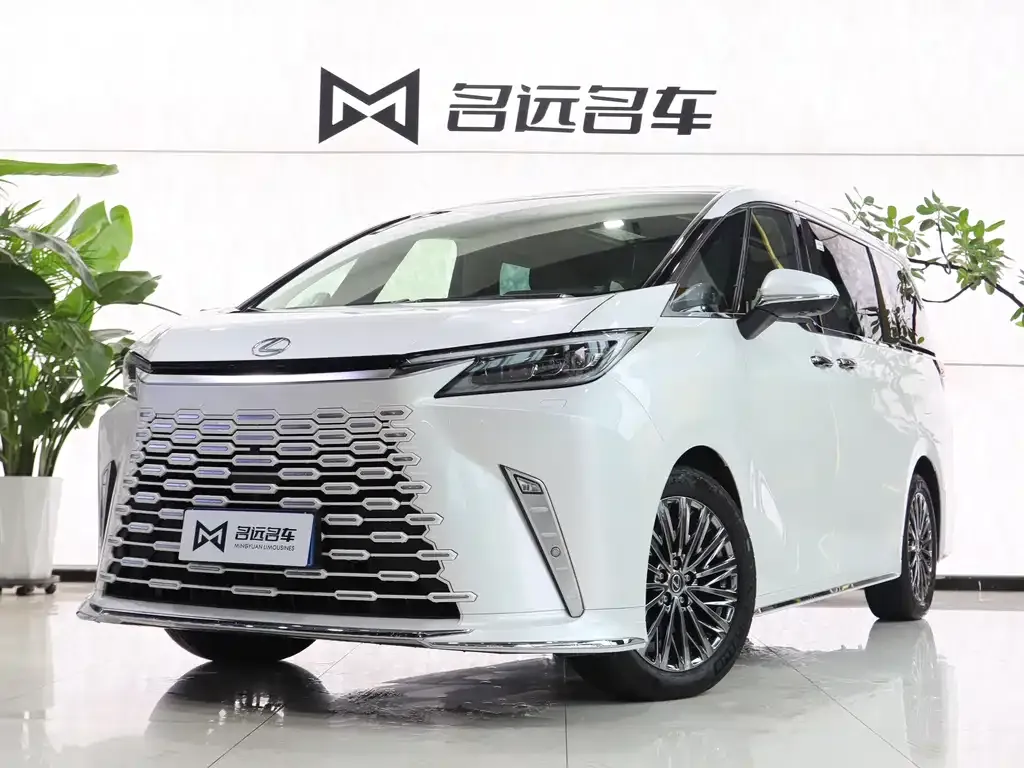 Lexus LM 2024 из CN, фото 1