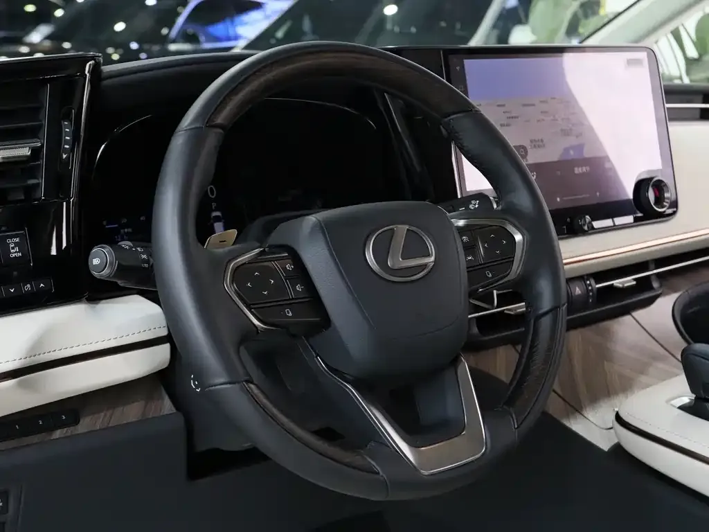 Lexus LM 2024 из CN, фото 7