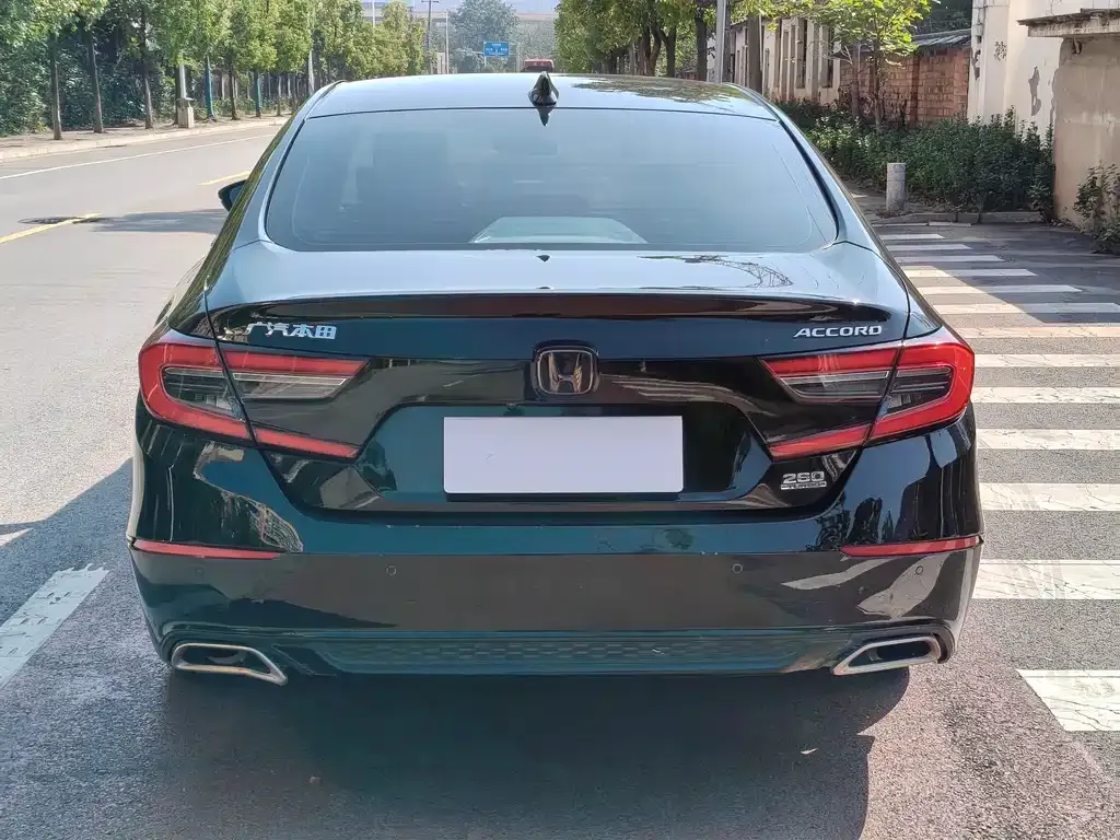 Honda Accord — фото 5