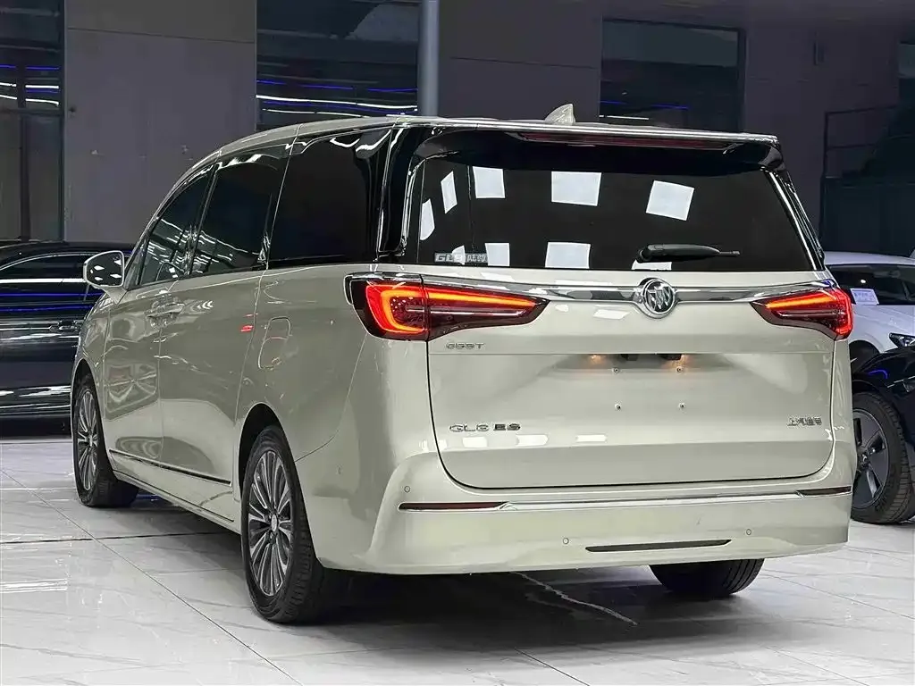 Buick GL8 2021 из CN, фото 7