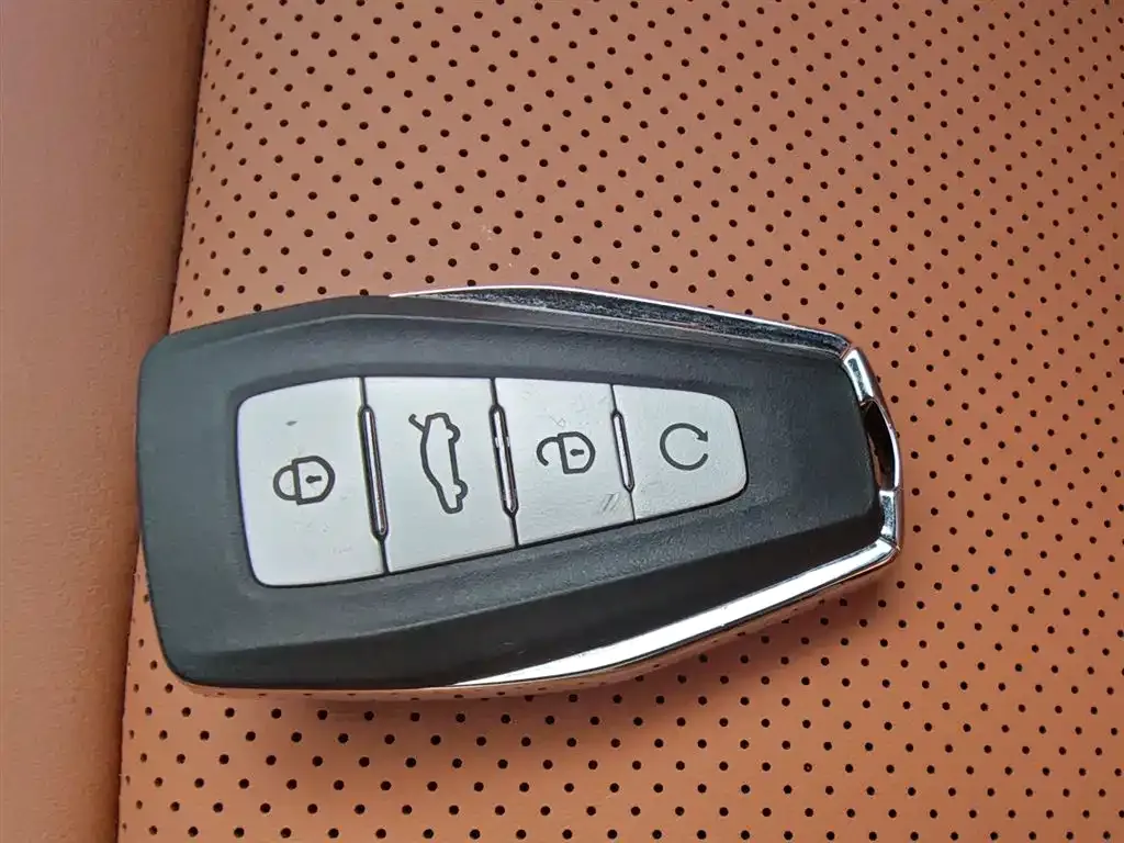 Geely Haoyue L 2023 из CN, фото 9