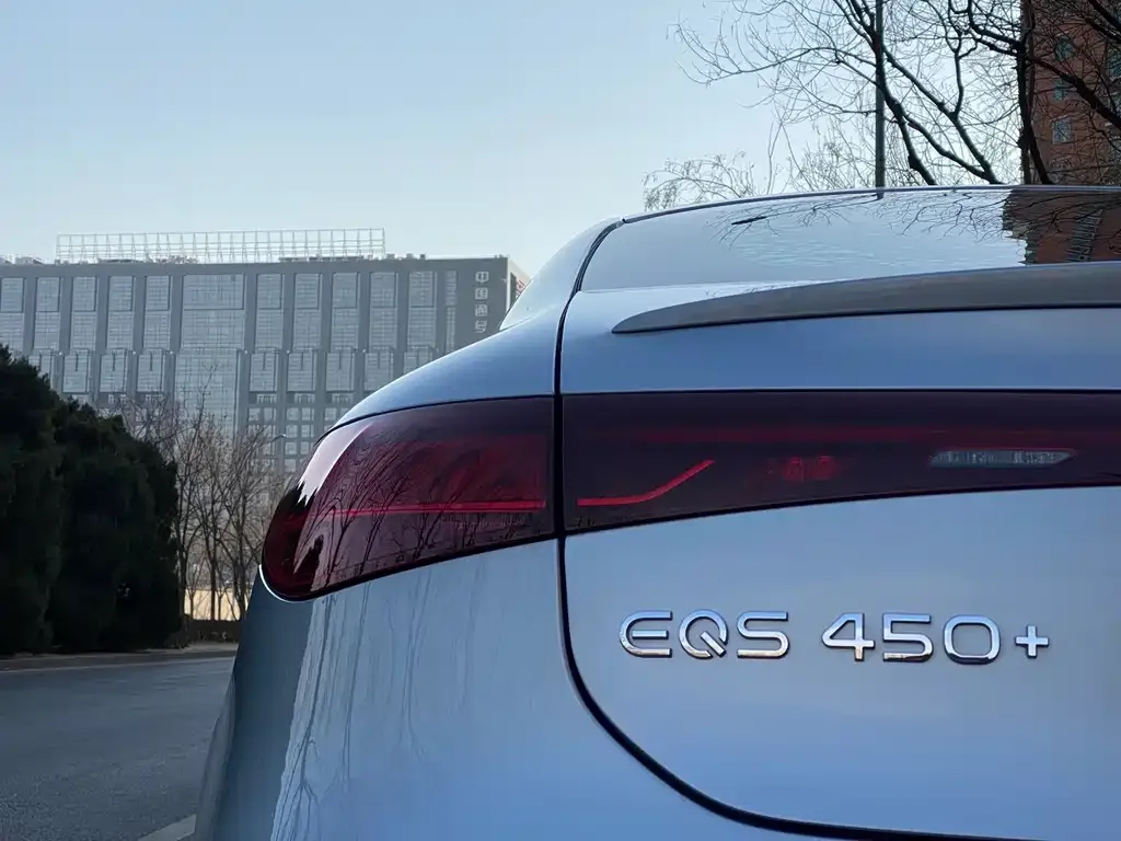 Mercedes-Benz EQS 2024 из CN, фото 2