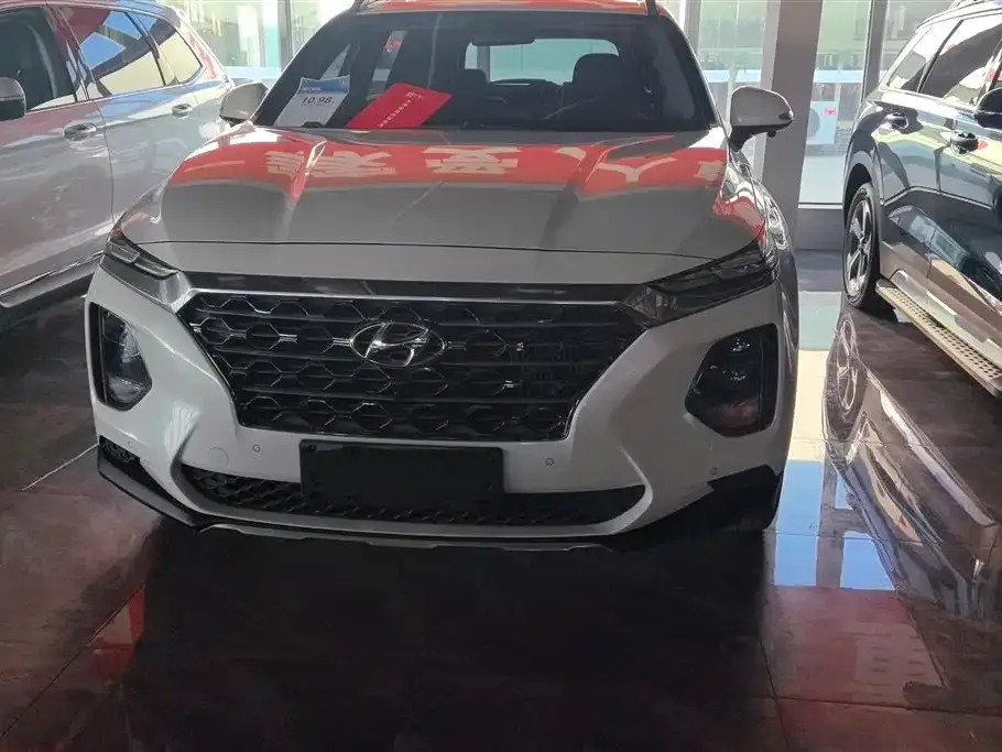 Hyundai Santa Fe 2021 из CN, фото 8
