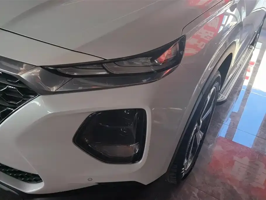 Hyundai Santa Fe 2021 из CN, фото 3
