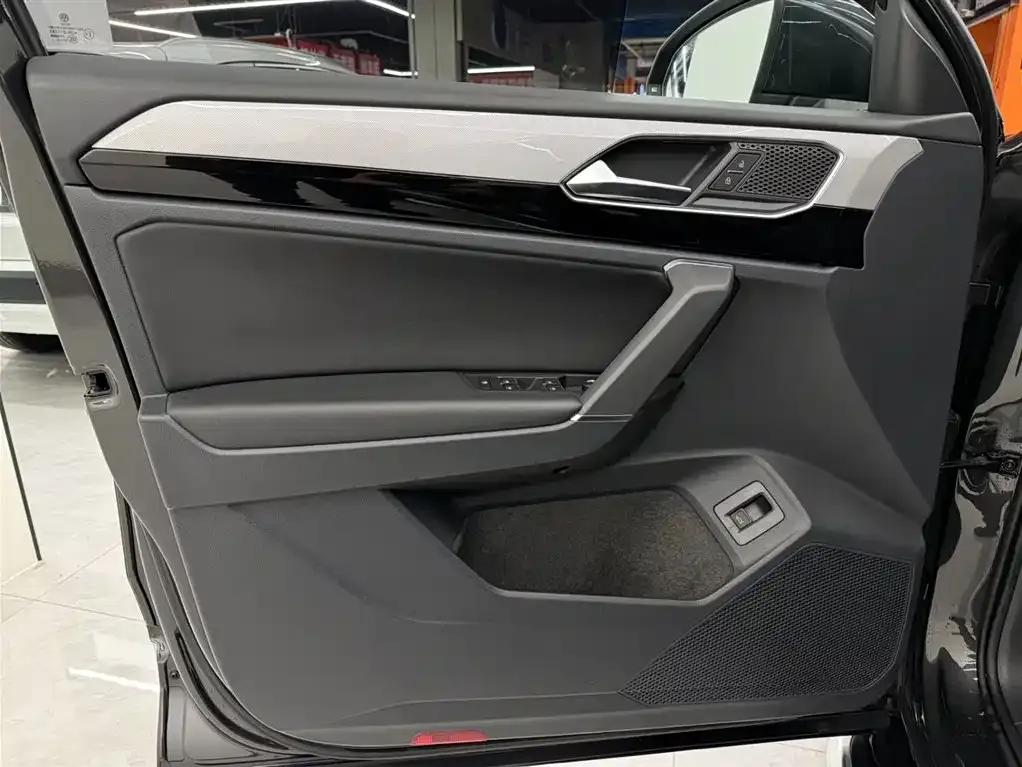 Volkswagen Tayron 2022 из CN, фото 9