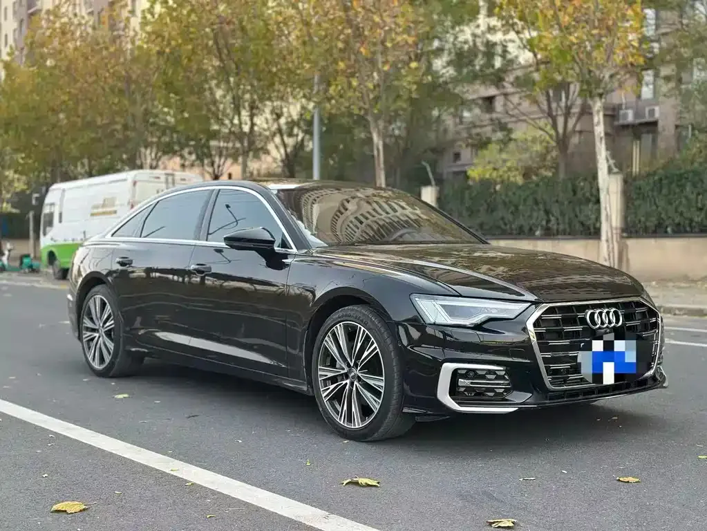 Audi A6L 2024 из CN, фото 2
