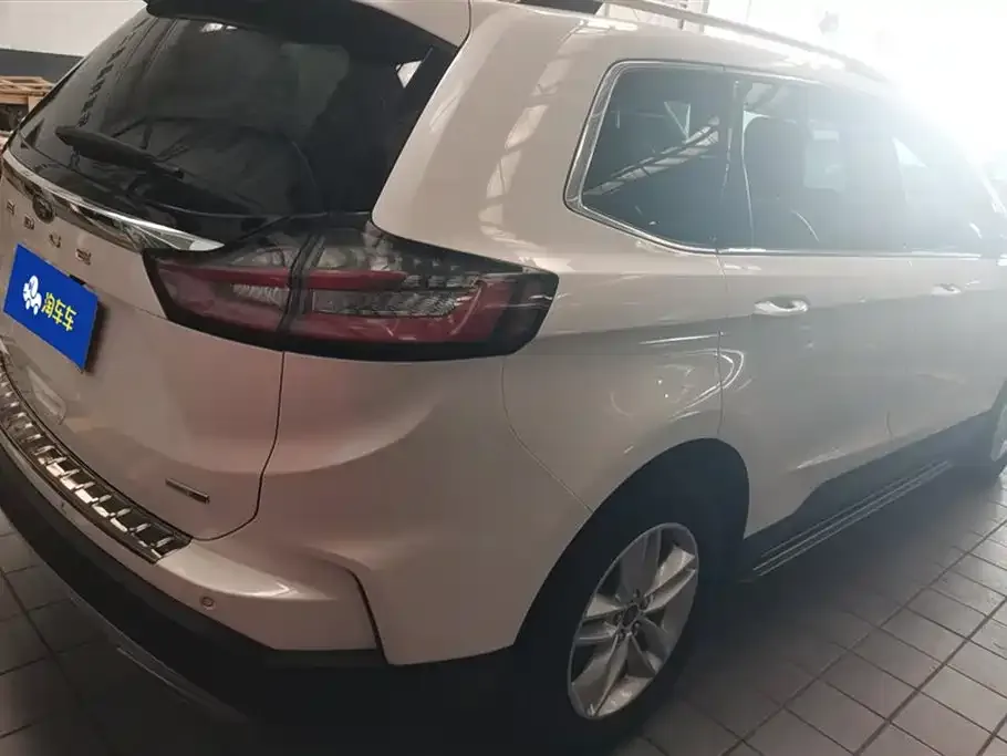 Ford Edge 2021 из CN, фото 9