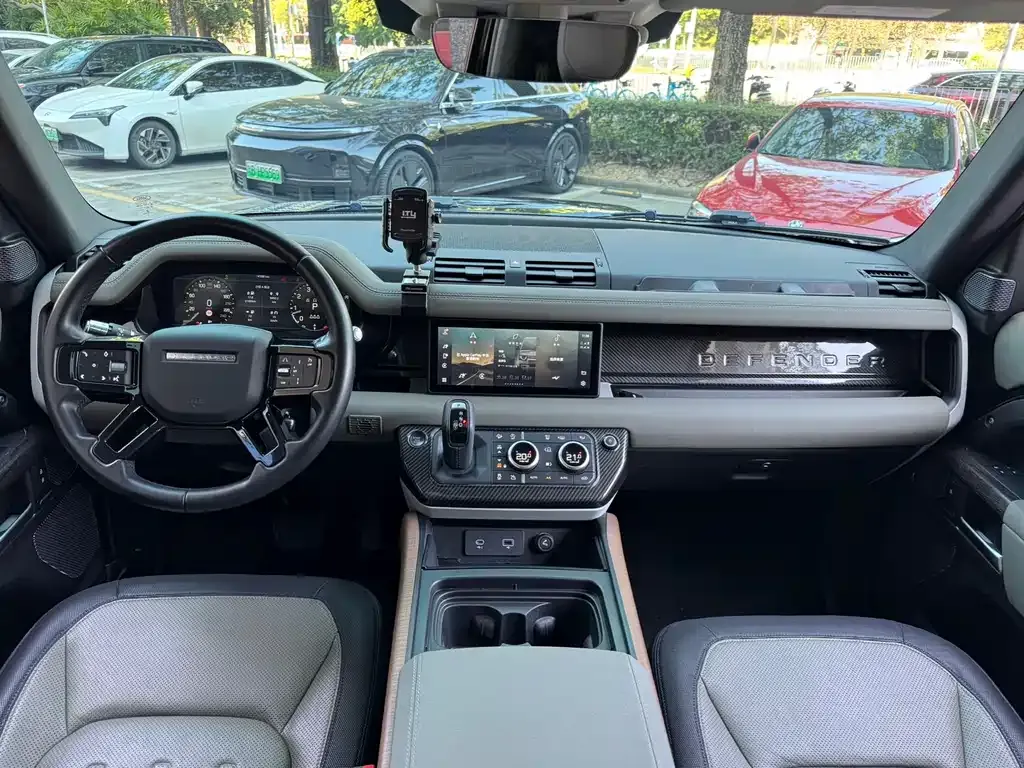 Land Rover Defender — фото 3