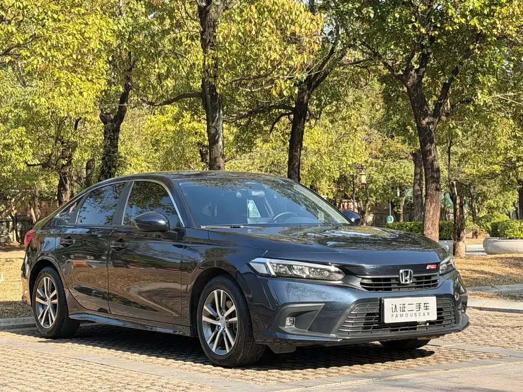 Honda Civic — фото 7