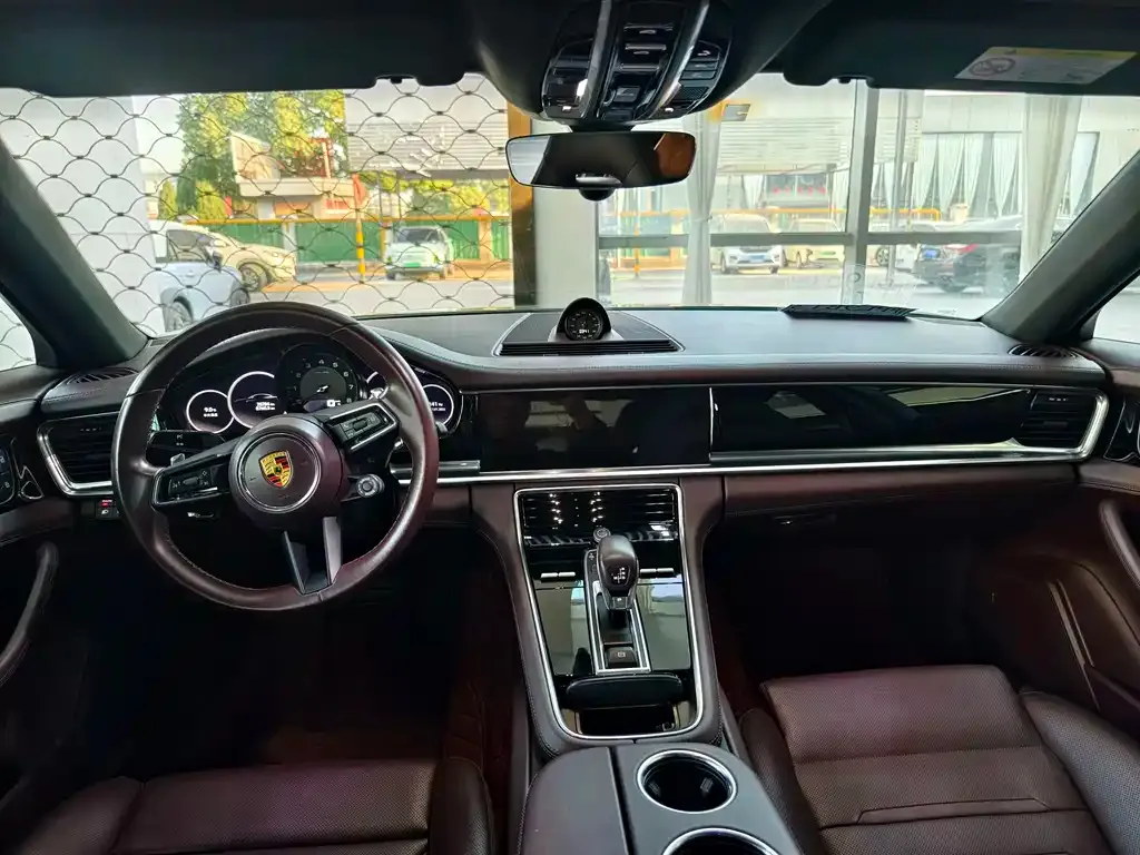 Porsche Panamera 2021 из CN, фото 2