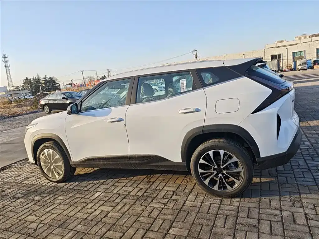 Geely Boyue 2025 из CN, фото 9