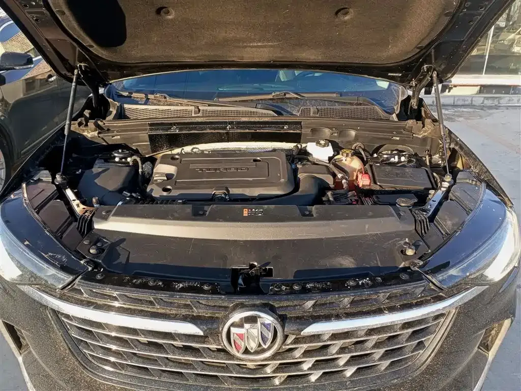 Buick Envision Plus — фото 9