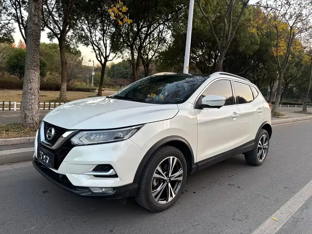 Nissan Qashqai 2022 из CN, фото 1