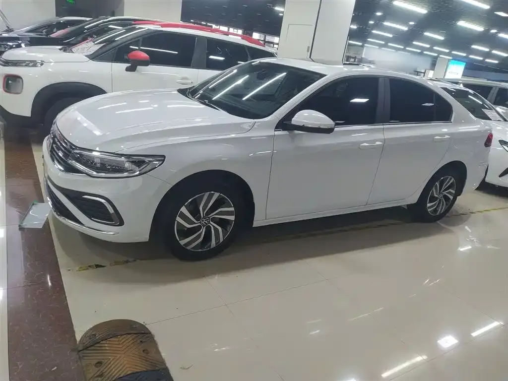 Volkswagen Bora 2025 из CN, фото 7