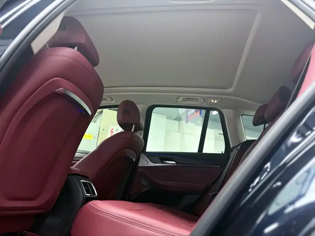 BMW X3 2022 из CN, фото 2