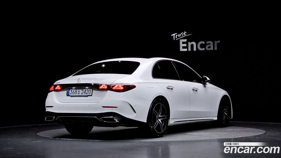 Mercedes-Benz E-Class 2024 из KR, фото 2
