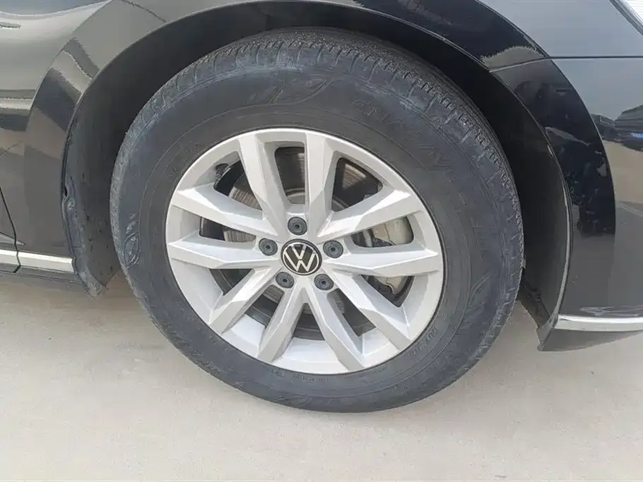 Volkswagen Magotan 2022 из CN, фото 5