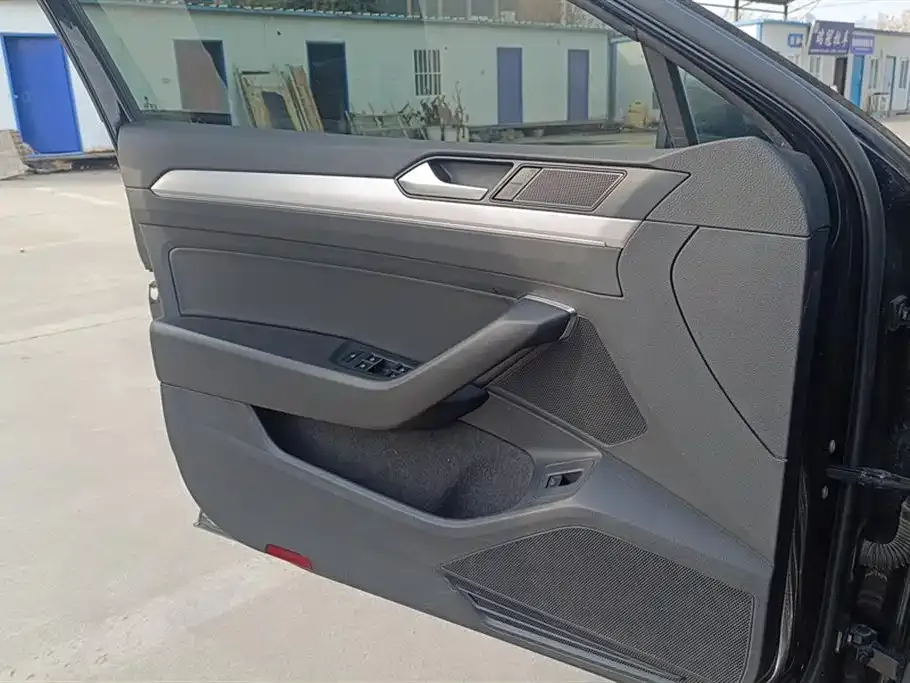 Volkswagen Magotan 2022 из CN, фото 9