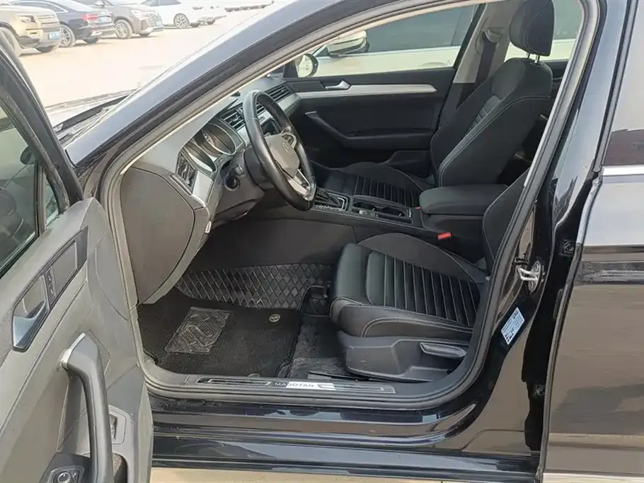 Volkswagen Magotan 2022 из CN, фото 8
