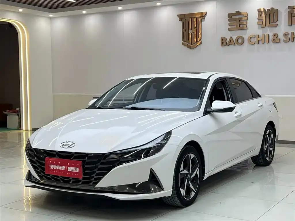 Hyundai Elantra 2021 из CN, фото 1