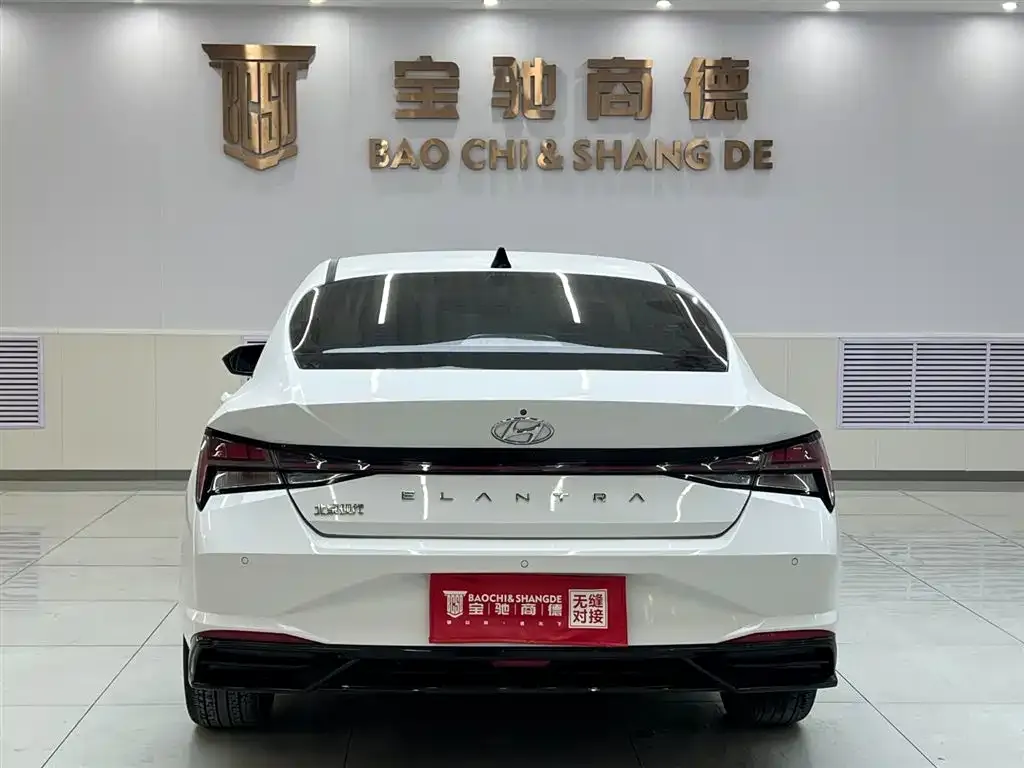 Hyundai Elantra 2021 из CN, фото 4