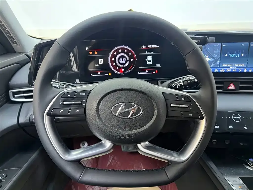 Hyundai Elantra 2021 из CN, фото 7