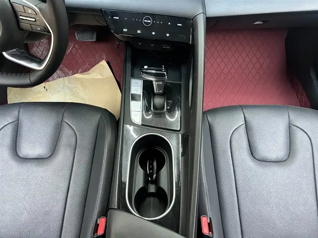 Hyundai Elantra 2021 из CN, фото 10