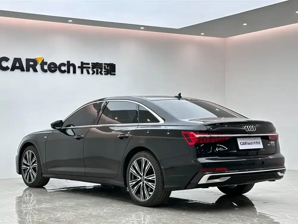 Audi A6L — фото 4