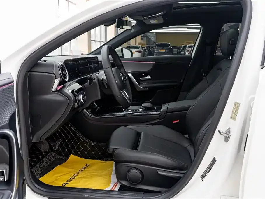Mercedes-Benz A-Class 2021 из CN, фото 10