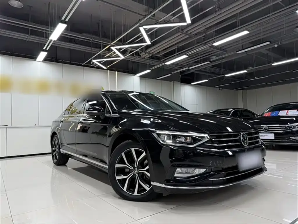 Volkswagen Magotan 2021 из CN, фото 8