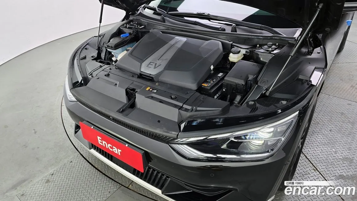 Kia EV6 2023 из KR, фото 9