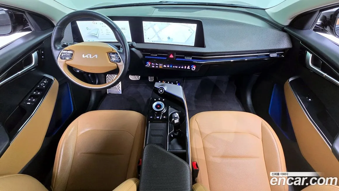 Kia EV6 2023 из KR, фото 10