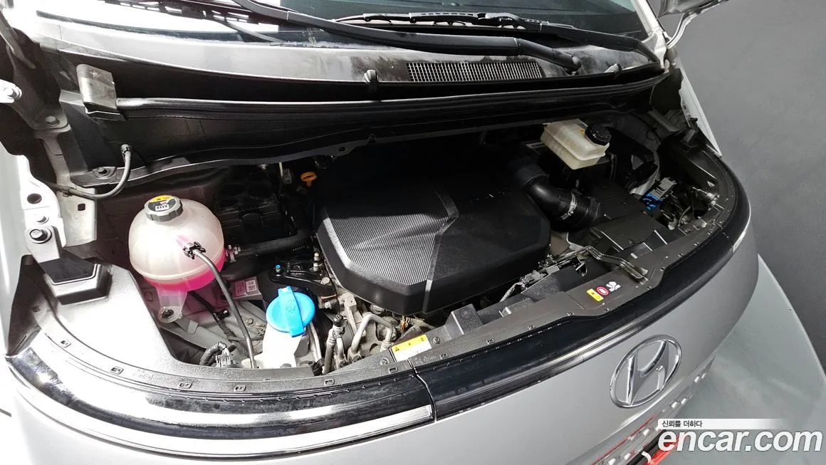 Hyundai Staria 2022 из KR, фото 6