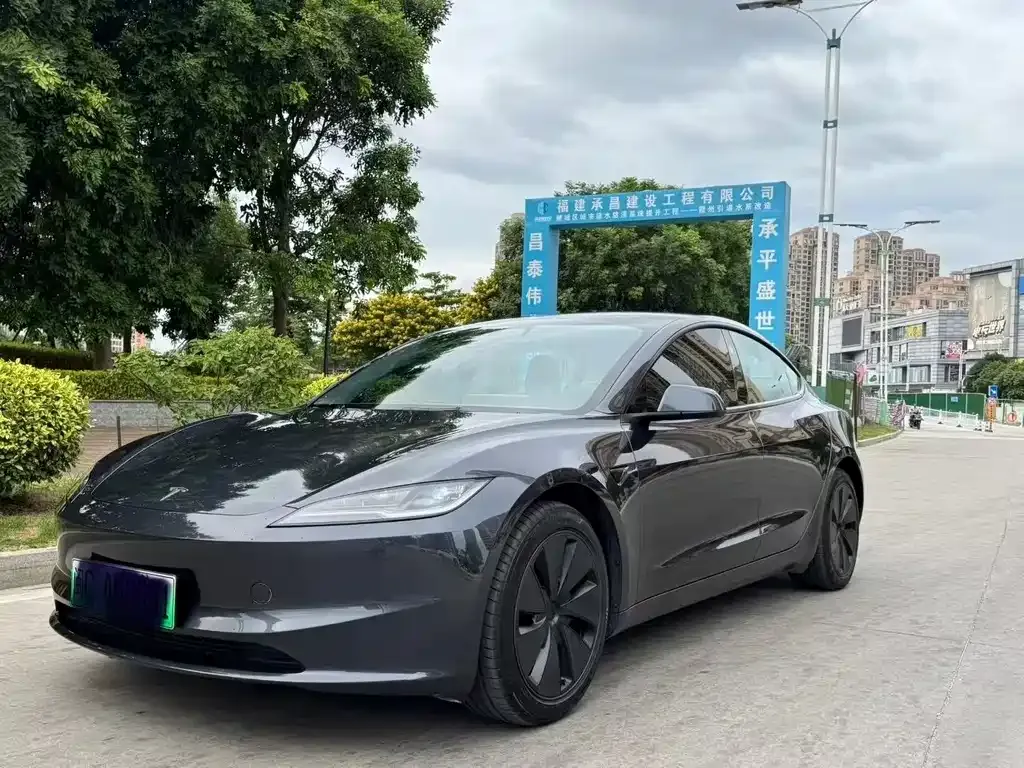 Tesla Model 3 2025 из CN, фото 1