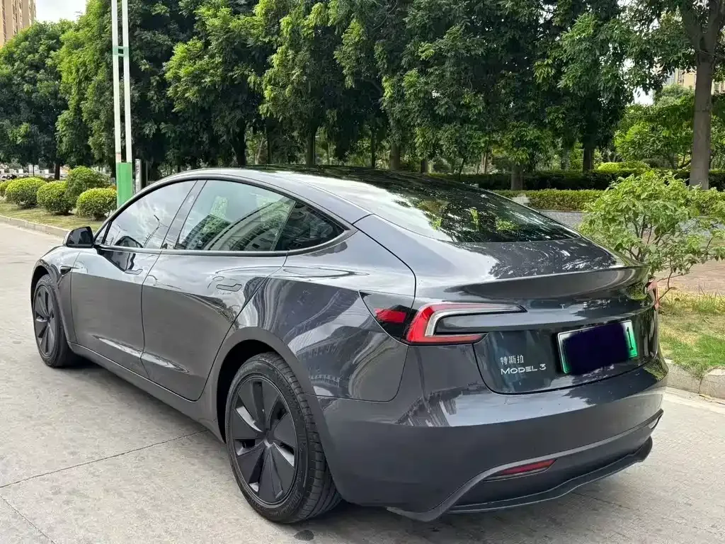 Tesla Model 3 2025 из CN, фото 5