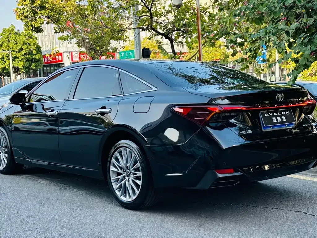 Toyota Avalon 2025 из CN, фото 4