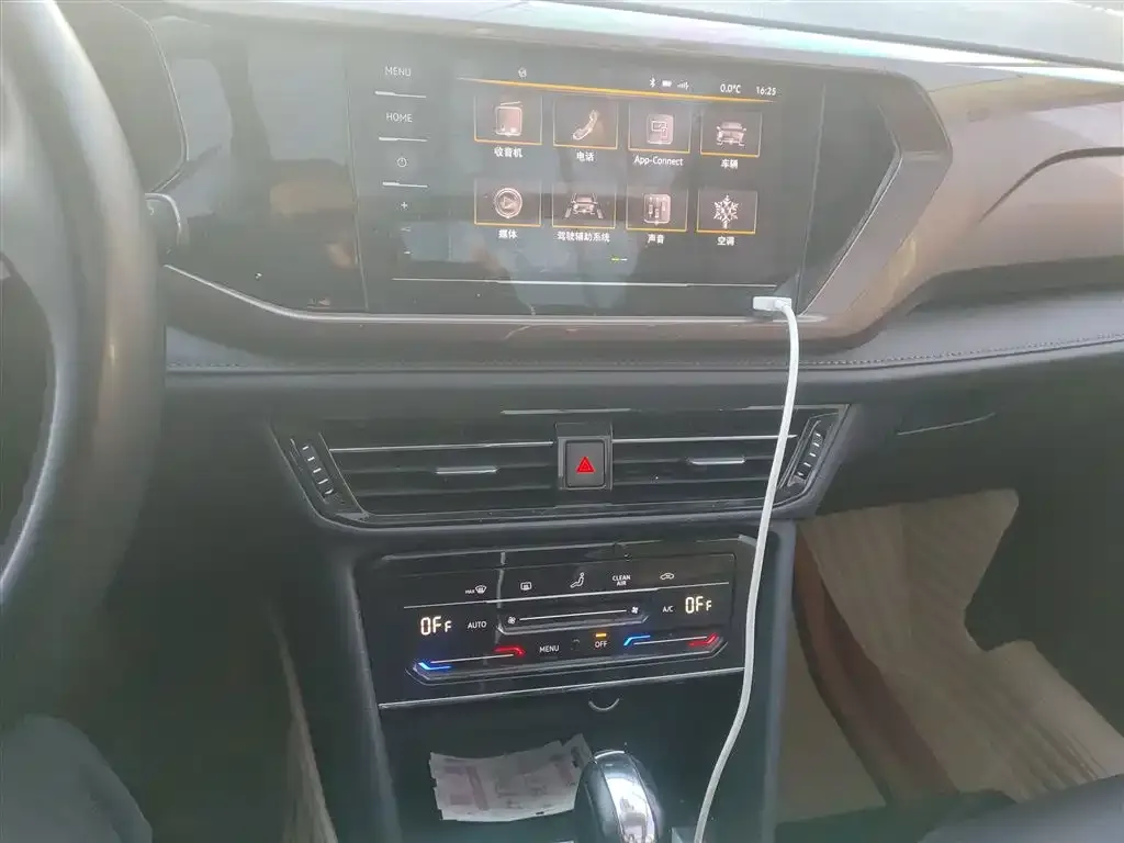 Volkswagen Tharu 2022 из CN, фото 8