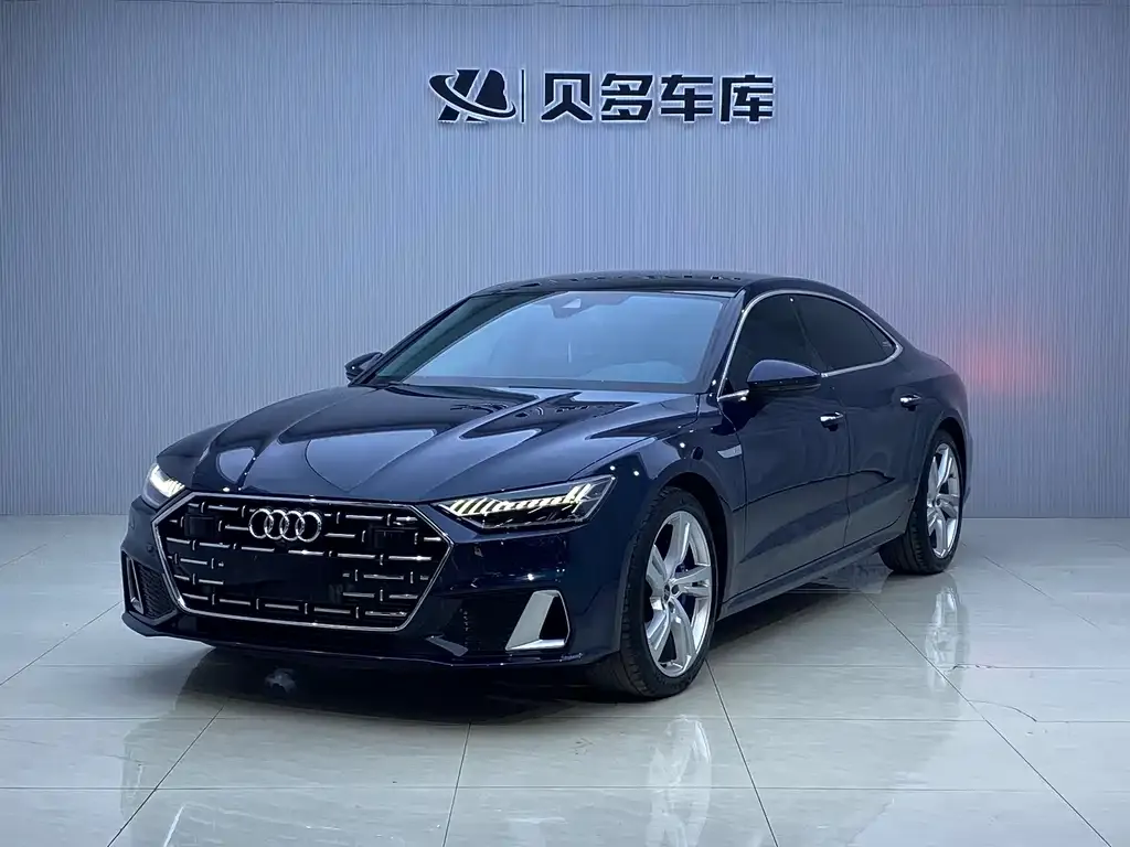 Audi A7L 2023 из CN, фото 1