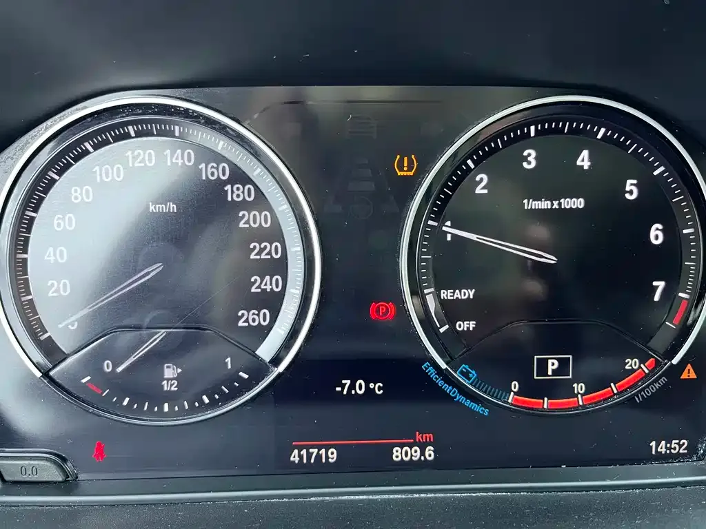 BMW X1 2021 из CN, фото 9