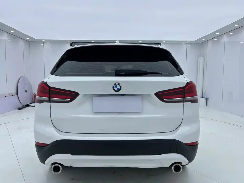 BMW X1 2021 из CN, фото 6