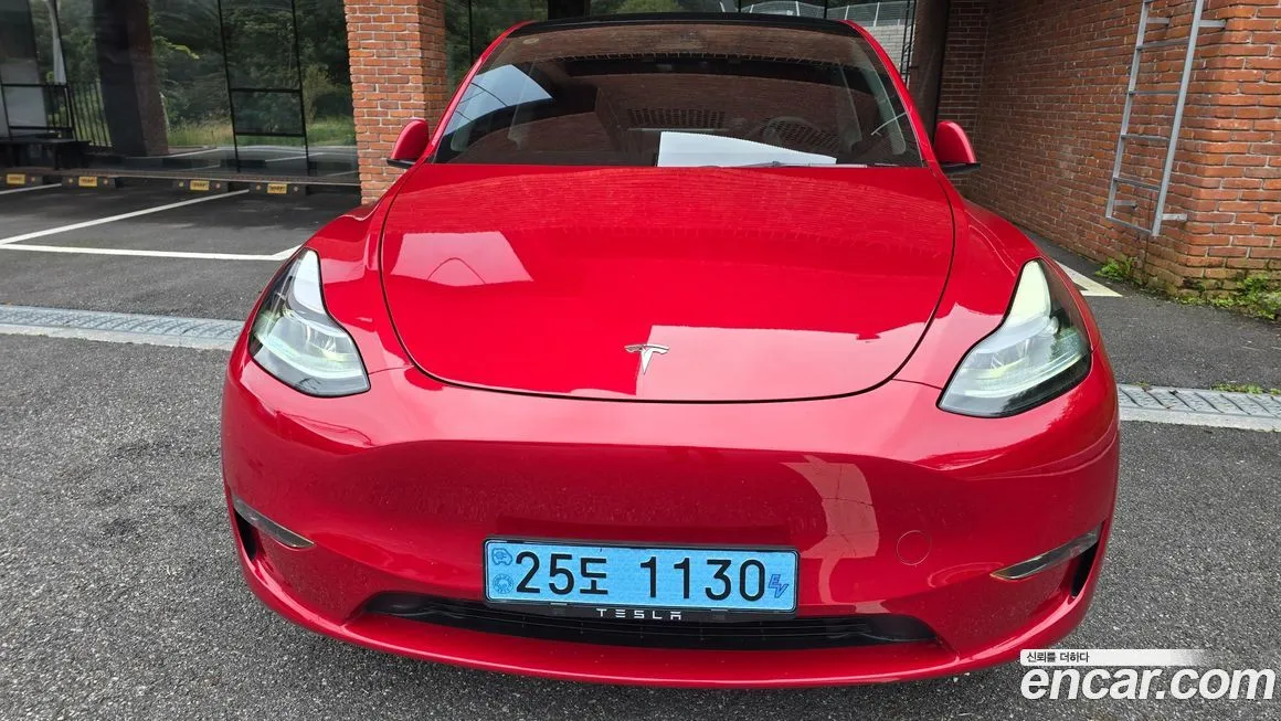 Tesla Model Y 2023 из KR, фото 3