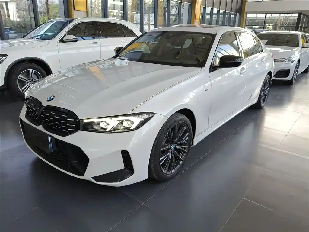 BMW 3 Series 2023 из CN, фото 4